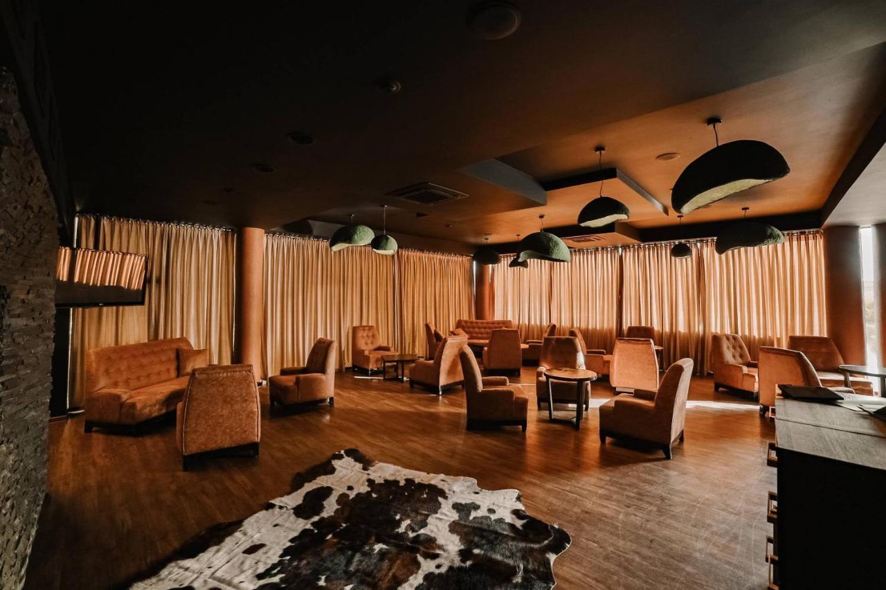 Park Hotel Switzerland Obariv Bagian luar foto
