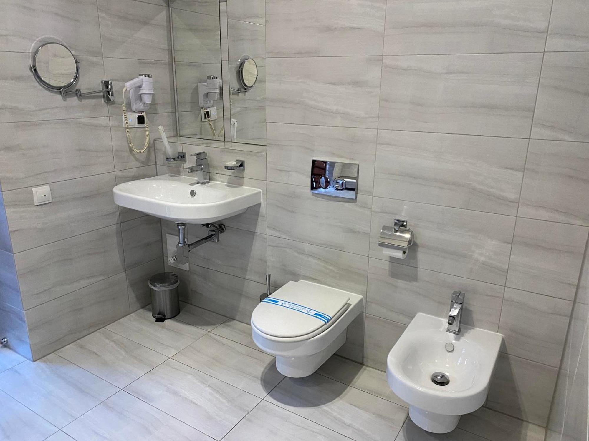 Park Hotel Switzerland Obariv Bagian luar foto