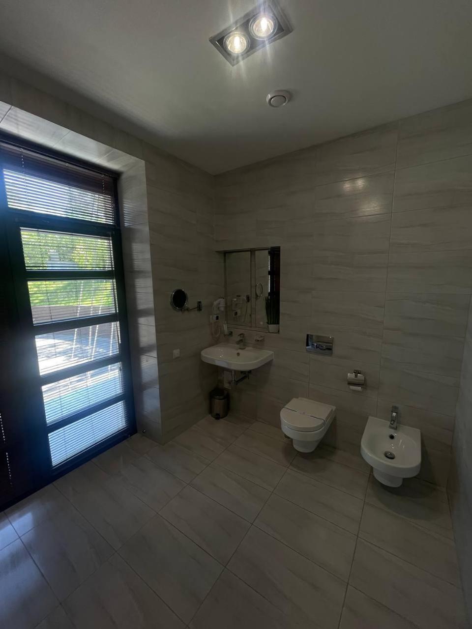 Park Hotel Switzerland Obariv Bagian luar foto